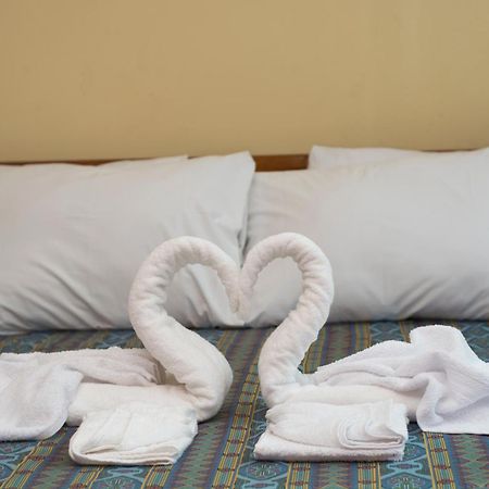 Hotel Jhor Bush Pucallpa Ruang foto