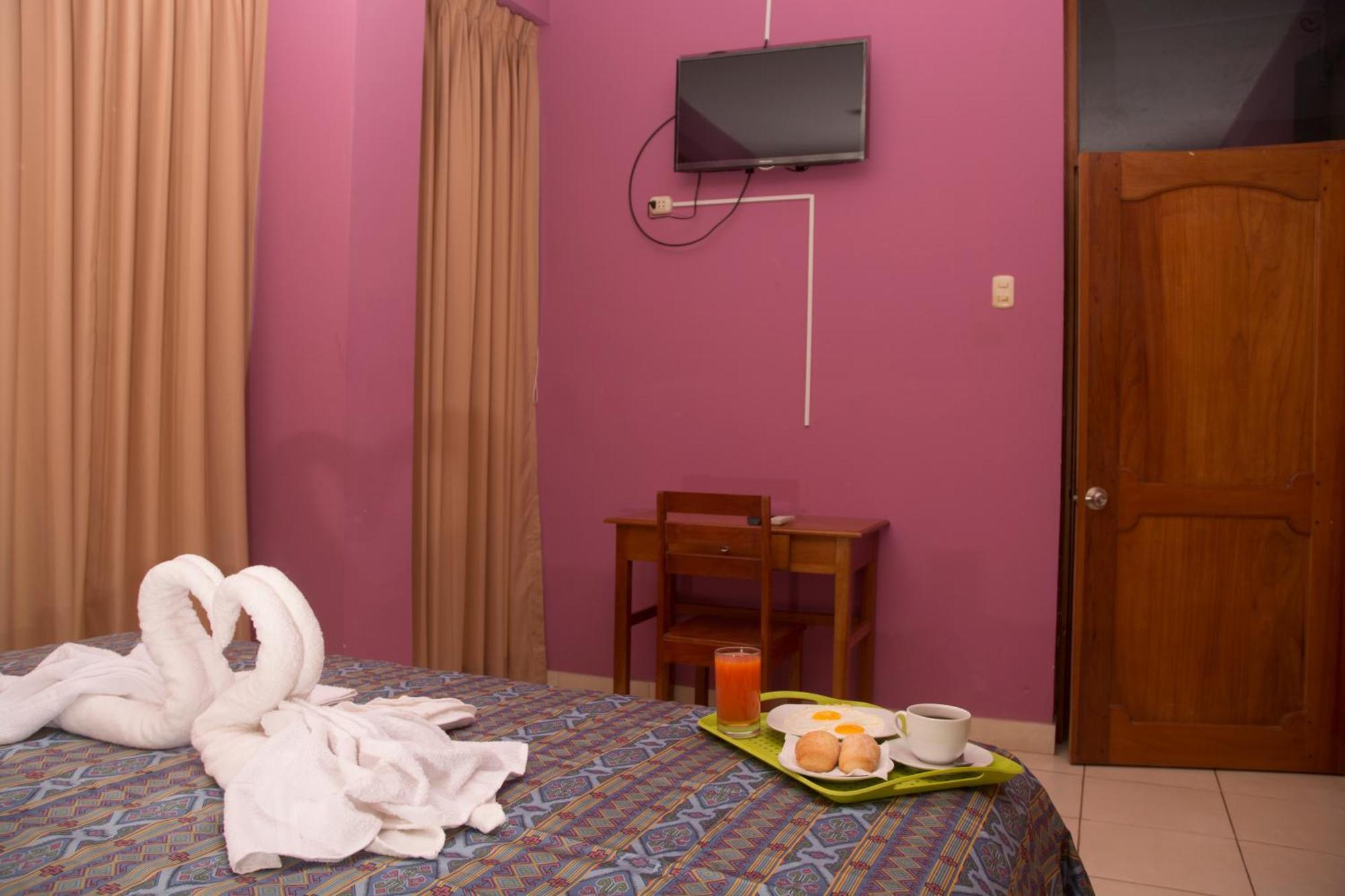 Hotel Jhor Bush Pucallpa Ruang foto