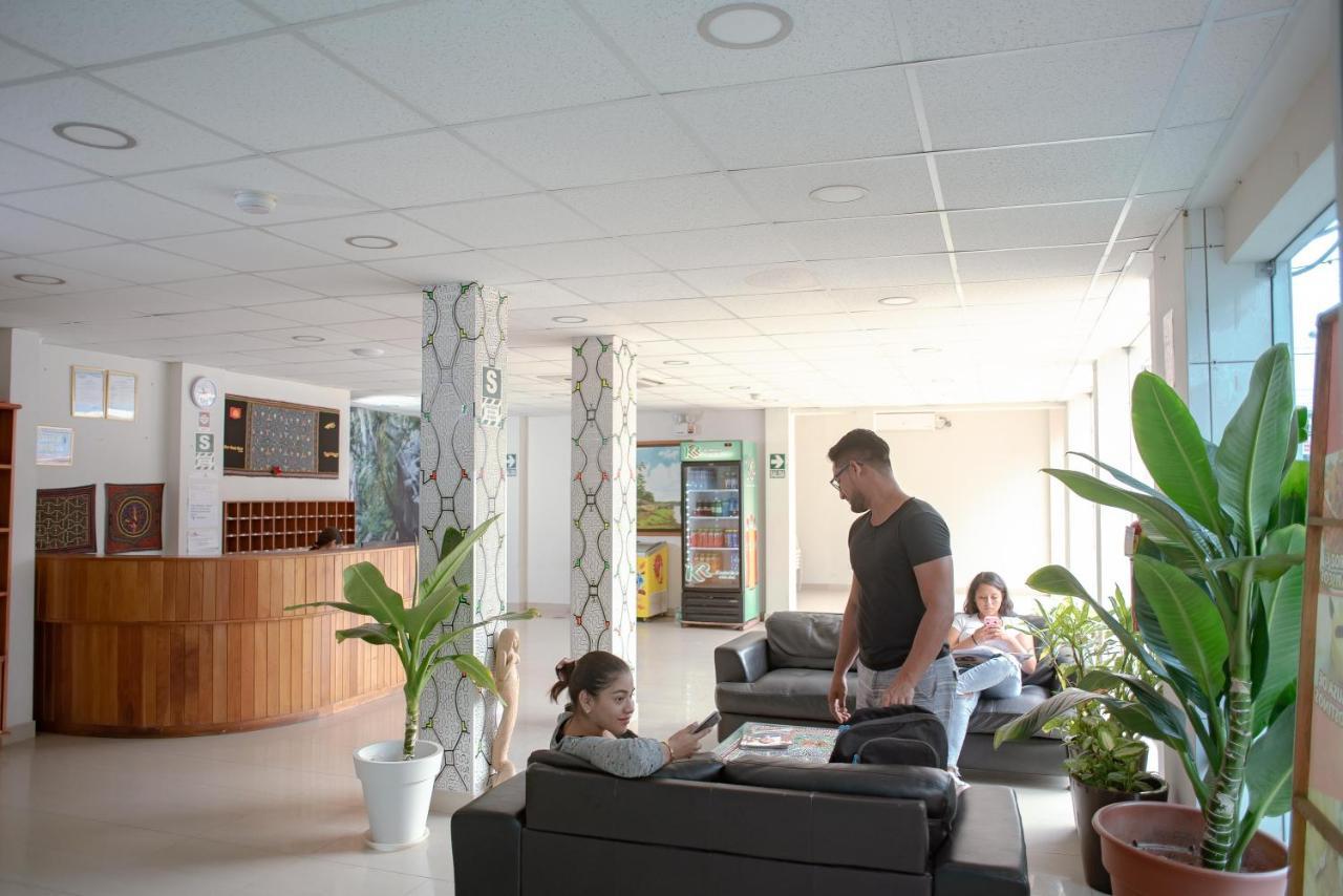 Hotel Jhor Bush Pucallpa Bagian luar foto
