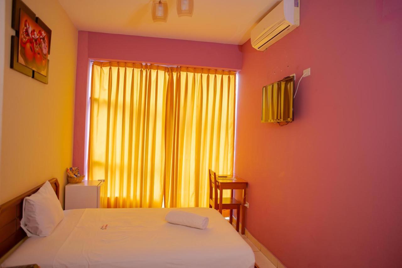 Hotel Jhor Bush Pucallpa Bagian luar foto