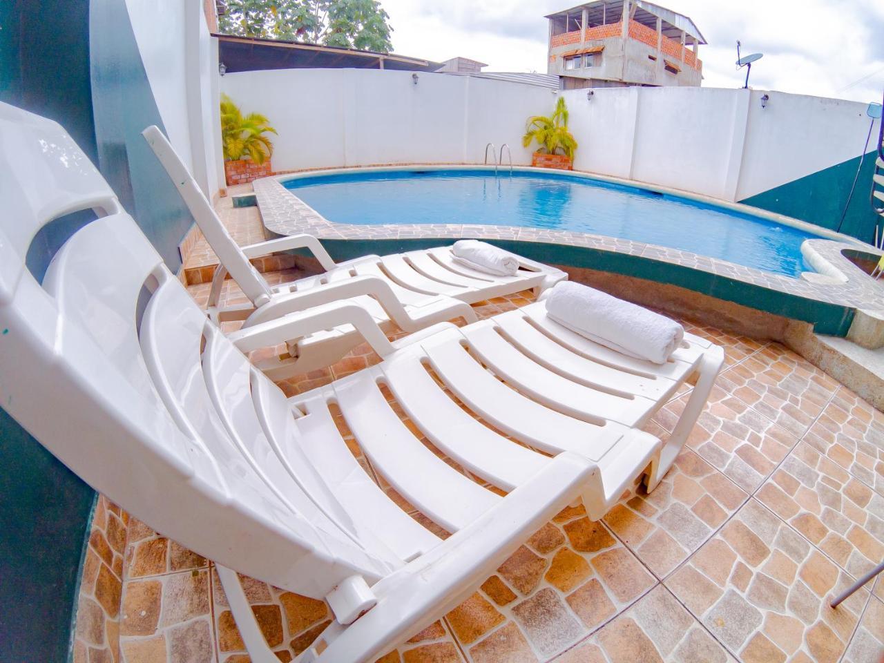 Hotel Jhor Bush Pucallpa Bagian luar foto